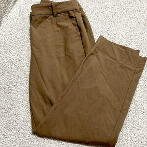 J. Crew- 4P. Ruby Crop Pant